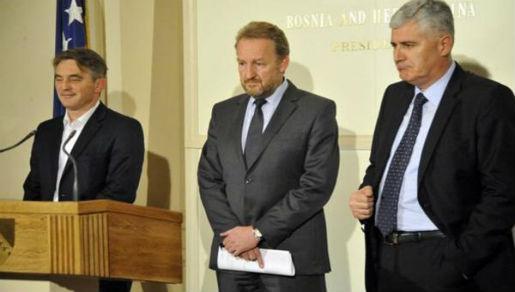 Lideri DF-a, SDA i HDZ-a BiH uskoro započinju razgovore Lideri DF-a, SDA i HDZ-a BiH uskoro započinju razgovore