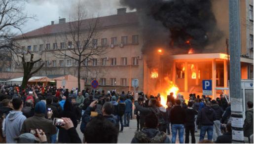 Neredi u Mostaru Neredi u Mostaru