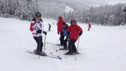 Skijališe na Risovcu vratilo stari sjaj, puno snijega i skijaša