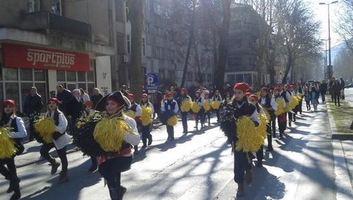 Mostarske mažoretkinje Mostarske mažoretkinje